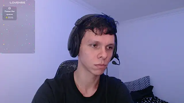 bryamado69 online show from 12-23-25, 07:39