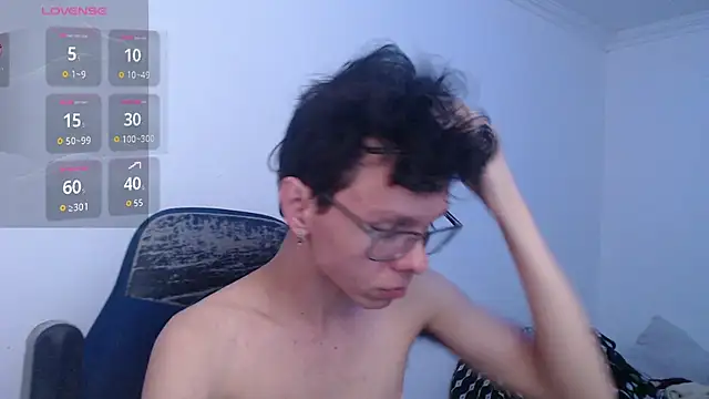 Snapshot of bryamado69 chatting on 07-25-26, 01:19 bryamado69 online show from 07-25-26, 01:19