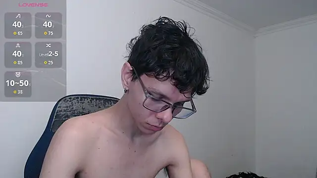 Snapshot of bryamado69 chatting on 07-31-26, 09:25 bryamado69 online show from 07-31-26, 09:25