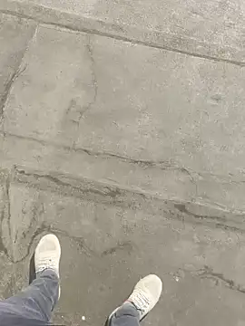 Gururonny07 online show from 12-13-24, 05:16