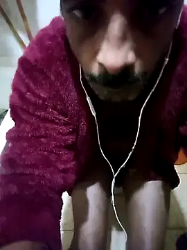 Snapshot of saraieevosarai chatting on 02-26-25, 03:21 saraieevosarai online show from 02-26-25, 03:21