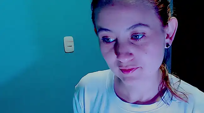 zoe jones3 online show from 12-05-24, 03:26