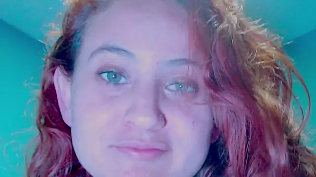 zoe jones3 online show from 12-28-24, 02:43