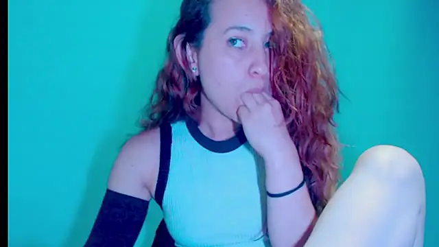 zoe jones3 online show from 02-26-25, 02:37