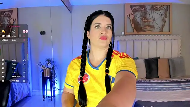 LenaRuiz  online show from 06-23-26, 12:03