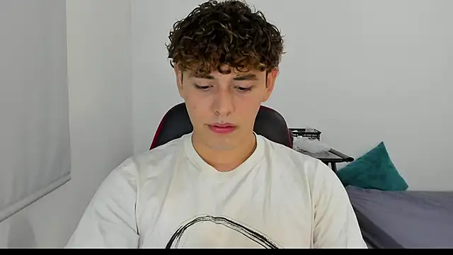 dani 2226 online show from 12-04-24, 04:43