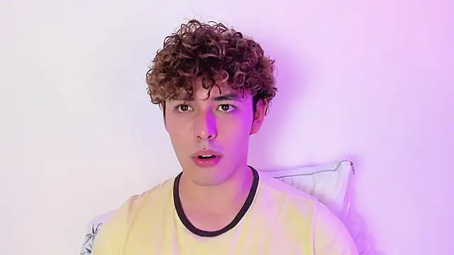 dani 2226 online show from 12-31-24, 01:47