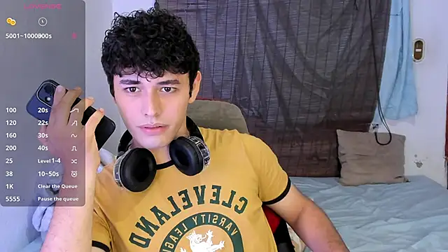 dani 2226 online show from 11-18-25, 06:01