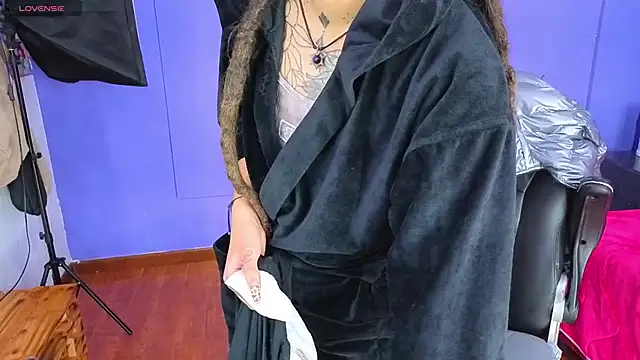  sharlotte777 online show from 10-25-25, 02:02