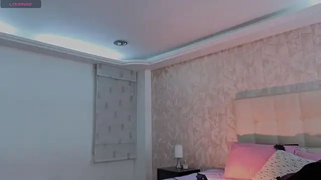  sharlotte777 online show from 01-16-26, 12:42