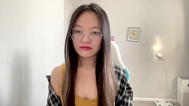 Risalynn online show from 02-05-25, 02:51