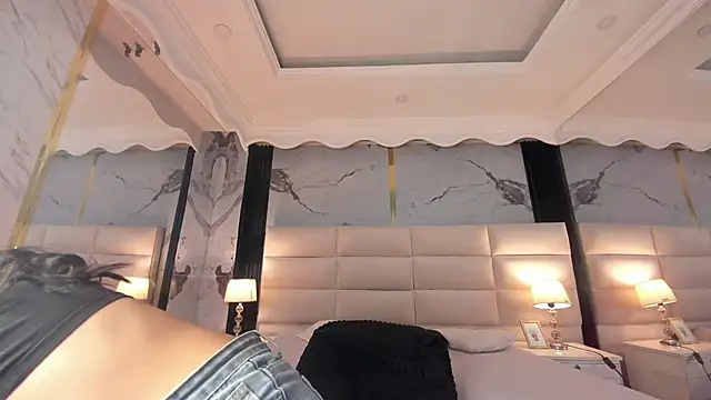 Princess Violett online show from 11-10-25, 02:38