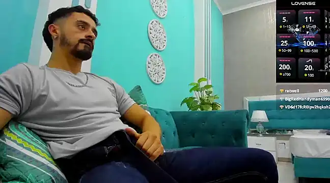 Snapshot of MAXIMUS_MASTE3 chatting on 12-27-24, 08:24 MAXIMUS MASTE3 online show from 12-27-24, 08:24