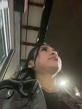 Snapshot of Miaa_coopeer chatting on 03-14-25, 01:37 Miaa coopeer online show from 03-14-25, 01:37