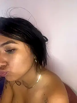 Snapshot of Miaa_coopeer chatting on 09-17-25, 05:47 Miaa coopeer online show from 09-17-25, 05:47