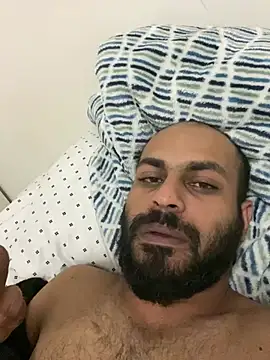 Snapshot of islandvybee55 chatting on 02-13-25, 06:30 islandvybee55 online show from 02-13-25, 06:30