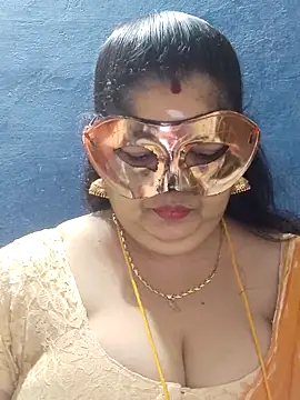 tamilthanushri online show from 10-30-25, 07:32