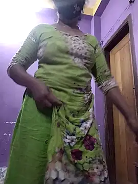 Snapshot of Koyel-Sen chatting on 11-04-25, 03:44 Koyel-Sen online show from 11-04-25, 03:44