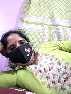 Snapshot of Koyel-Sen chatting on 11-08-25, 04:29 Koyel-Sen online show from 11-08-25, 04:29