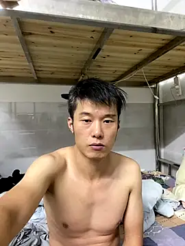 xinan520 online show from 09-18-25, 05:04