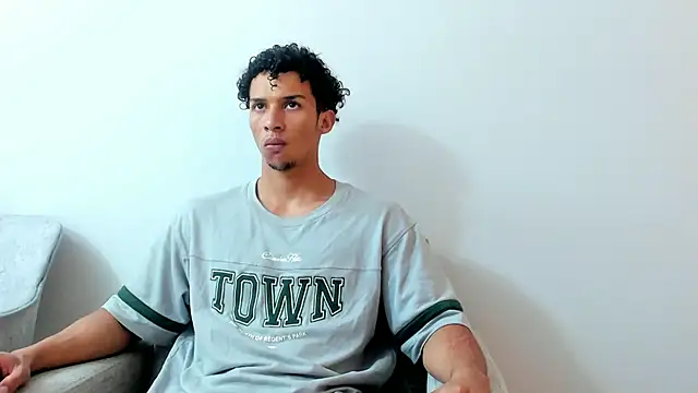 Dominick star online show from 12-04-24, 03:26