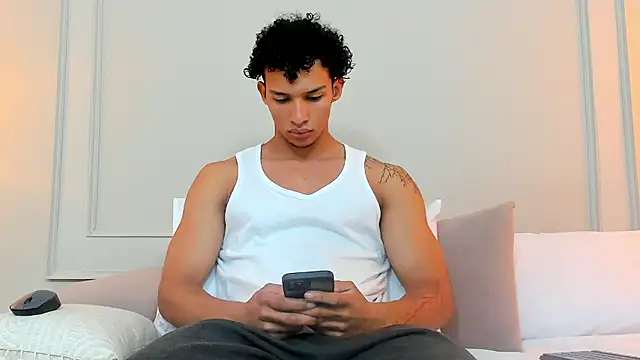 Dominick star online show from 12-06-24, 03:30