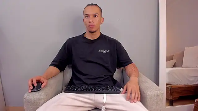 Dominick star online show from 11-09-25, 04:00