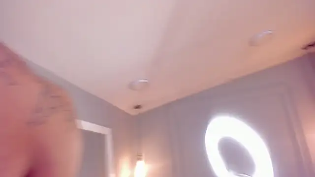 Dominick star online show from 12-23-25, 04:21