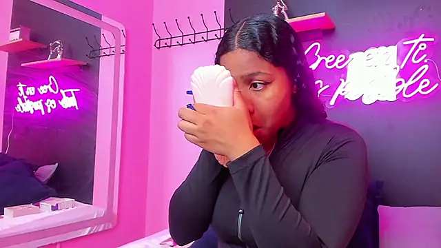 Snapshot of Sofi_Fox_ chatting on 03-12-25, 01:19 Sofi Fox online show from 03-12-25, 01:19