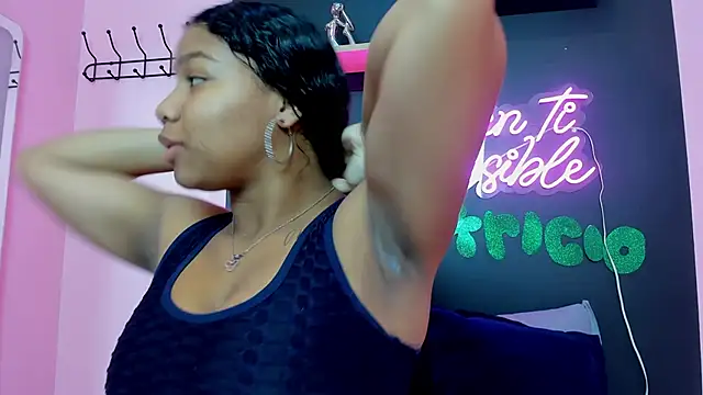 Snapshot of Sofi_Fox_ chatting on 03-15-25, 01:07 Sofi Fox online show from 03-15-25, 01:07