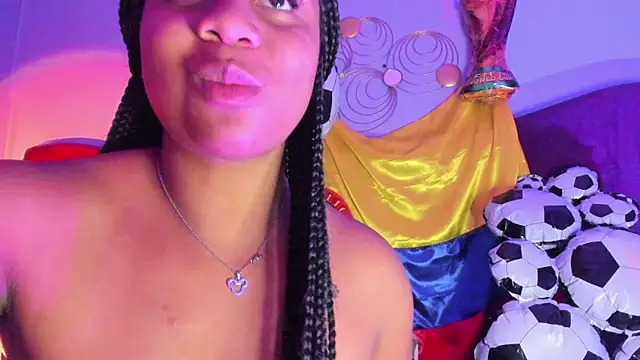 Sofi Fox  online show from 06-19-26, 02:38