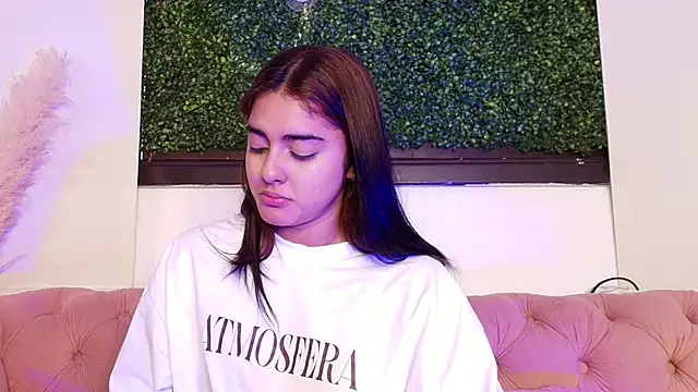 natalia aguirre1 online show from 02-27-26, 03:12