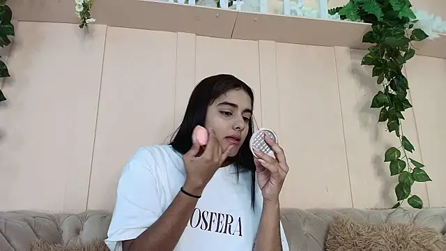 natalia aguirre1 online show from 03-27-26, 12:05