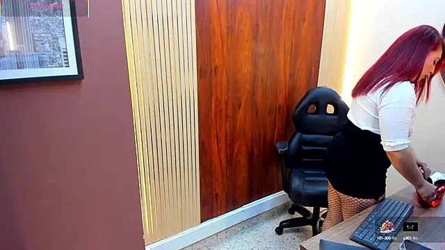 VickyJohnson1 online show from 02-06-25, 11:48