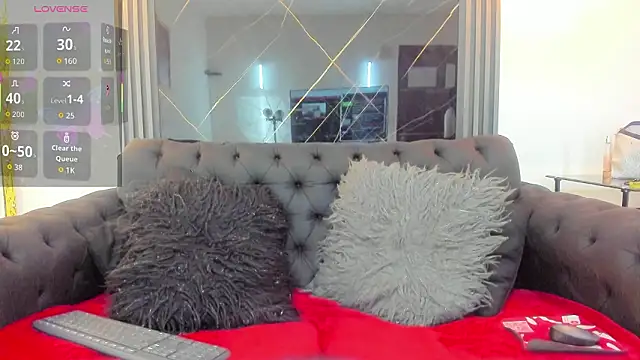 Snapshot of VickyJohnson1 chatting on 03-12-26, 08:26 VickyJohnson1 online show from 03-12-26, 08:26