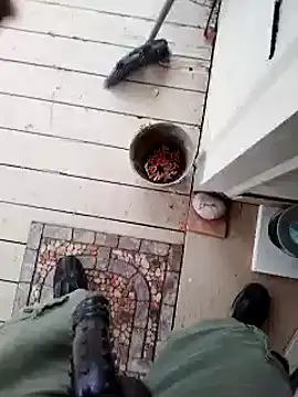 Snapshot of SukItSlo444 chatting on 02-04-25, 06:38 SukItSlo444 online show from 02-04-25, 06:38