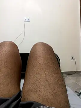 Snapshot of D4ivid chatting on 11-18-25, 04:50 D4ivid online show from 11-18-25, 04:50