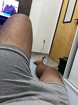 Snapshot of D4ivid chatting on 11-23-25, 03:28 D4ivid online show from 11-23-25, 03:28