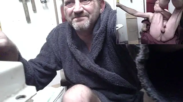 Snapshot of Vernalot_76 chatting on 12-30-24, 10:23 Vernalot 76 online show from 12-30-24, 10:23