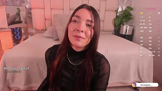 lexiee grey  online show from 01-29-25, 06:18