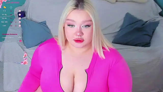 LilyBelll online show from 01-19-25, 09:33