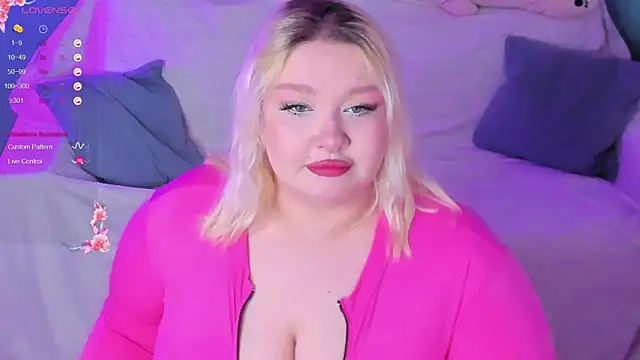 LilyBelll online show from 02-23-25, 06:34