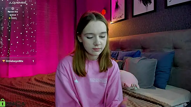 Lesi Moonie01 online show from 02-21-26, 09:32