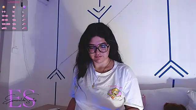 Snapshot of EsmeraldaSantoss chatting on 01-03-25, 12:41 EsmeraldaSantoss online show from 01-03-25, 12:41