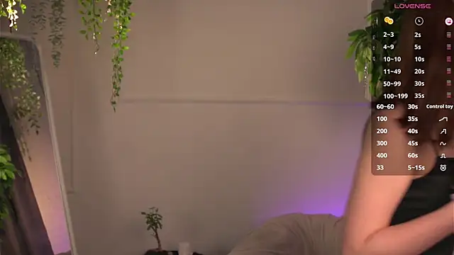 Snapshot of its_me_lissa_ chatting on 01-14-25, 01:28 its me lissa online show from 01-14-25, 01:28