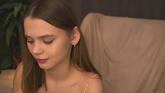 Snapshot of its_me_lissa_ chatting on 03-19-25, 01:40 its me lissa online show from 03-19-25, 01:40