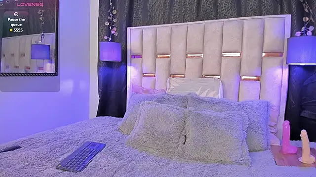 Nathan Smith  online show from 02-28-25, 08:18