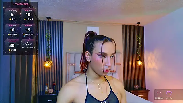 Nathan Smith  online show from 06-19-26, 07:06