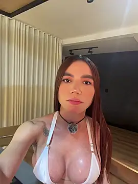 carolynnetrujillo online show from 05-04-26, 01:56