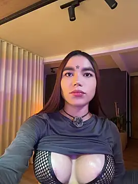 Snapshot of carolynnetrujillo chatting on 06-24-26, 03:27 carolynnetrujillo online show from 06-24-26, 03:27